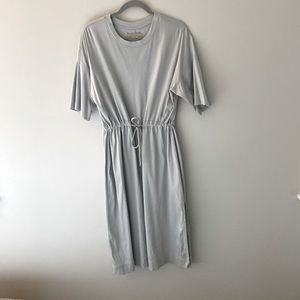 Everlane blue 100% cotton tie waist tshirt dress. Size small